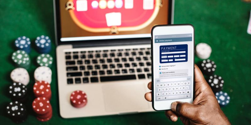 Thực hiện rút tiền 888VND theo đúng các điều kiện